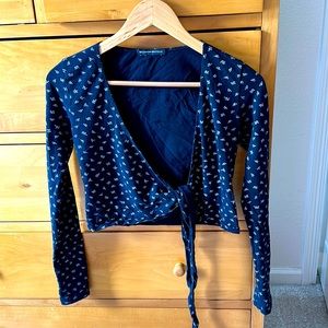 Brandy Melville wrap top